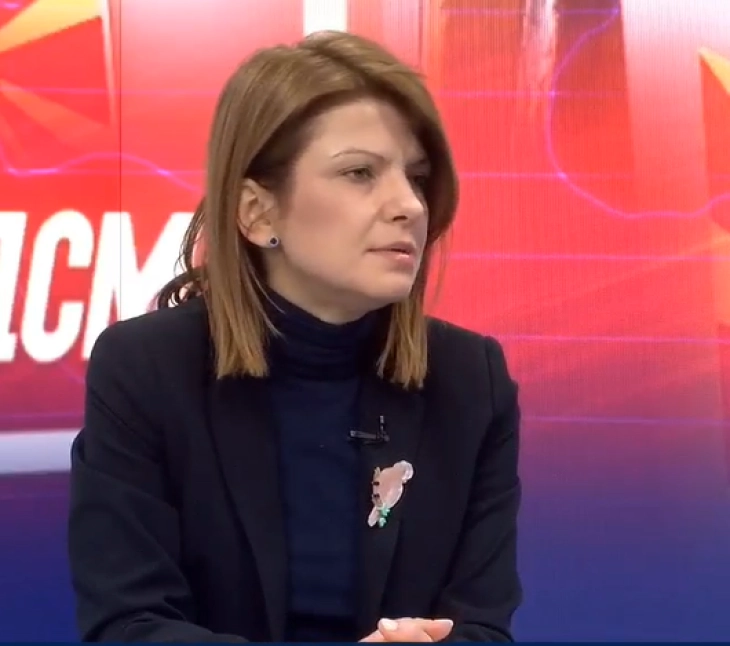 Llukarevska: Është paradoks politik të propozohen ministra dhe të mos votohet për qeverinë teknike