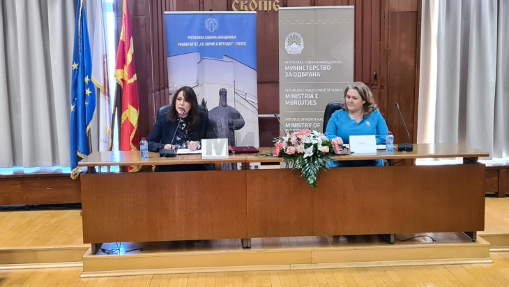 Меморандум за соработка меѓу Скопскиот универзитет и Министерството за одбрана 
