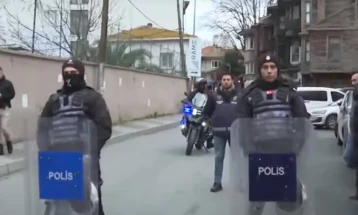 Sulm në një kishë në Stamboll: Dy burra hapën zjarr ndaj besimtarëve, një person është vrarë