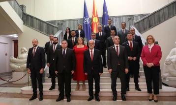 Fotografi e përbashkët  Qeverisë së re pa ministrat nga VMRO-DPNE