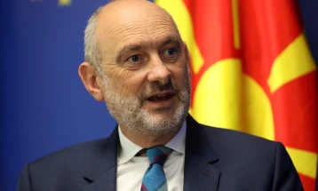 Euroambasadori Gir e uroi Xhaferin për zgjedhjen kryeministër të Qeverisë teknike