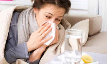 Во Бугарија речиси во половина држава прогласена епидемија на грип