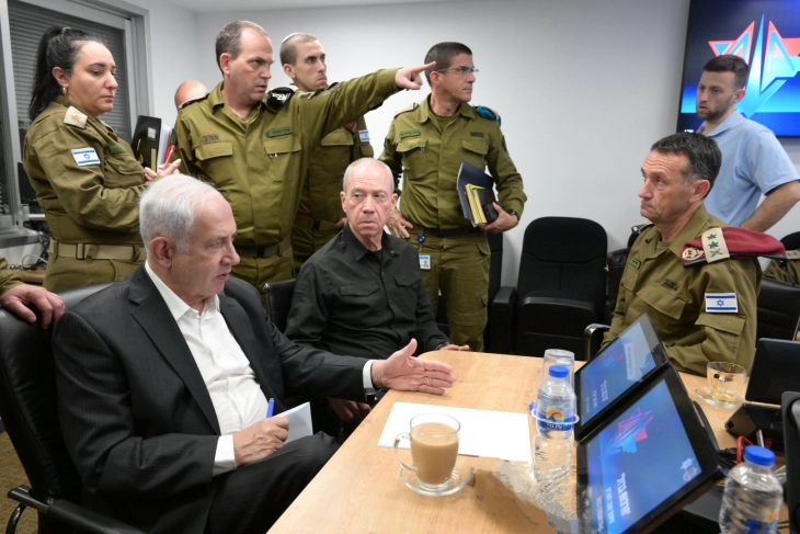 Gardian: Kabineti ushtarak izraelit po e shqyrton projekt-marrëveshjen 