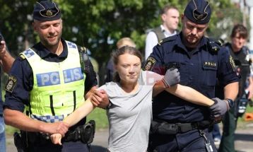 Në Londër sot filloi gjykimi i Greta Tunbergut