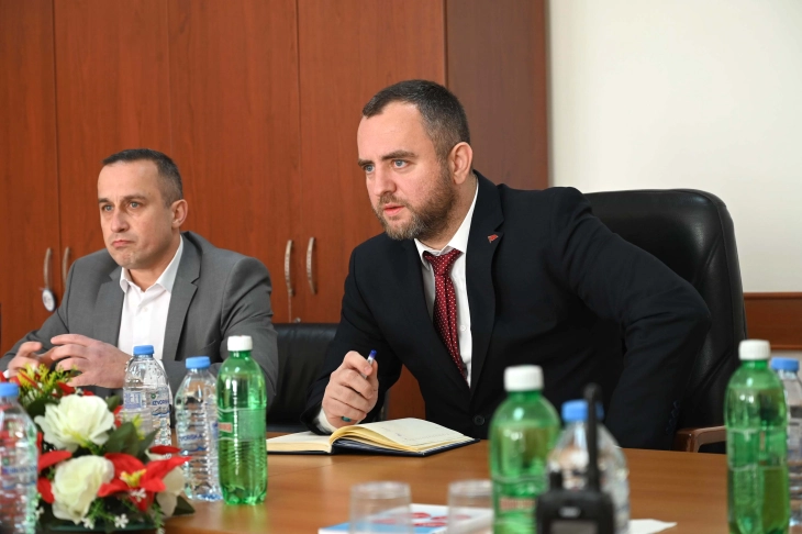 Toshkoski ka mbajtur takim pune me udhëheqësinë e SPB Shkup