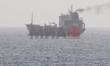 Shpërthim në afërsi të një anije mallrash greke në jugperëndim nga Jemeni