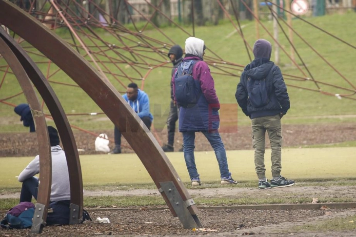 Повеќето нелегално пристигнати бегалци во Белгија се принудени да си заминат од неа