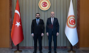 Lloga e vizitoi Kuvendin e Madh Popullor të Turqisë