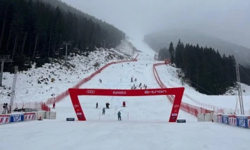 Adverse conditions: slalom abandoned and different biathlon course