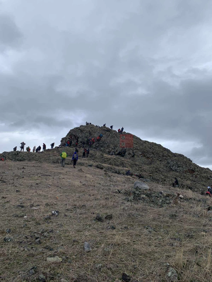 Традиционално искачување на Клепа во чест на трагично загинатите планинари Калина и Александар