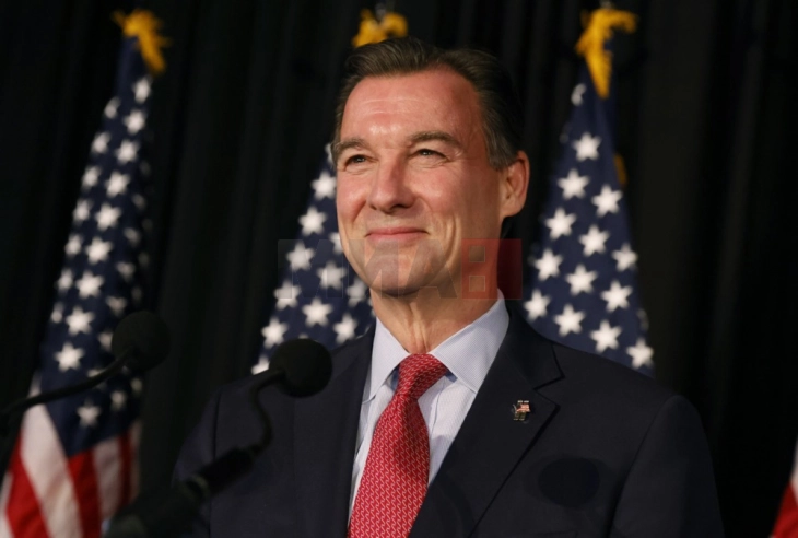 Њујорк: Демократот Том Суози замени републиканец во Претставничкиот дом