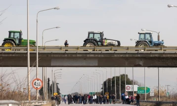 Грчките земјоделци најавија протест во Атина и блокади на патишта, гранични премини и пристаништа