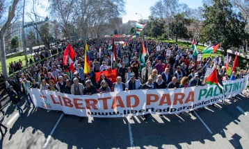 Илјадници демонстранти во Мадрид бараа прекин на огнот во Појасот Газа