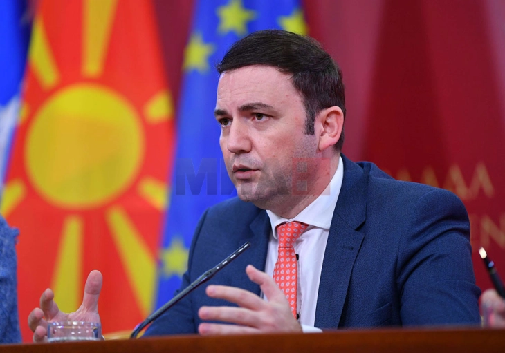 Османи: Не е прашање дали Албанија треба да ги почне преговорите, туку дали Северна Македонија смее да не ги почне преговорите