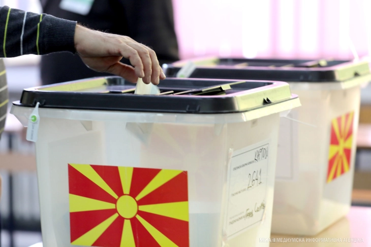 Partitë po përgatiten për zgjedhje, opozita shqiptare me Deklaratë për bashkim