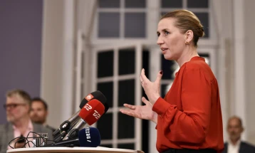Frederiksen: Danimarka do të dërgojë të gjithë artilerinë e saj në Ukrainë