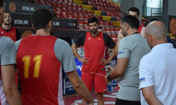 Македонските кошаркари ги почнуваат подготовките за натпреварите со Естонија и со Полска