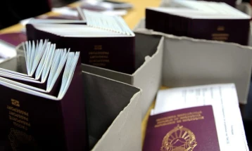 Toshkovski calls on MPs to amend law on travel documents