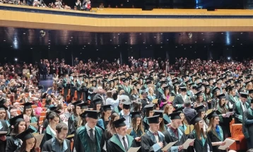 Вкупно 596 дипломирани студенти од Медицинскиот факултет во Софија положија Хипократова заклетва