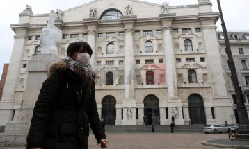 Në veri të Italisë hyjnë në fuqi kufizimet për shkak të smogut