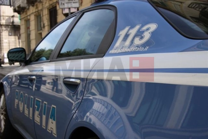 Италијанската полиција му одзела возачка дозвола на поднапиен пешак