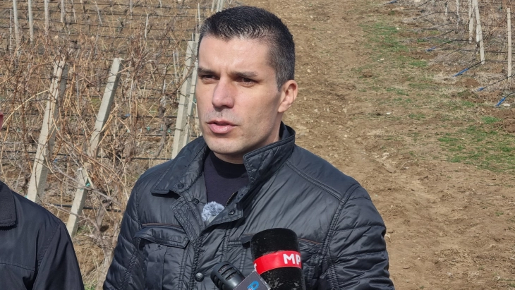 Ministri Nikollovski do të ketë takim me bujqit nga Velesi