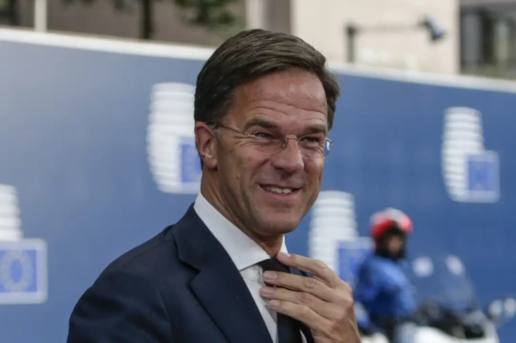 Politiko: Bajdeni e mbështet kryeministrin holandez Mark Rute për sekretar të përgjithshëm të NATO-s