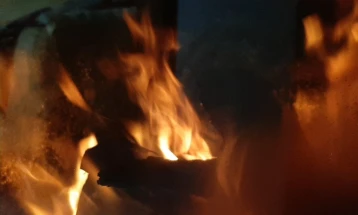 Опожарен автомобил на јавен обвинител во Прилеп