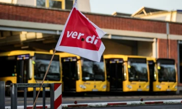 За идната недела закажан нов штрајк на вработените во јавниот превоз во Германија