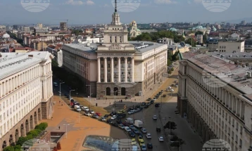 Софија: Зградите на Националното собрание и Советот на министри ќе бидат осветлени во боите на украинското знаме