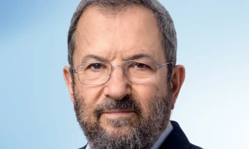 Ehud Barak: Netenjahu do t'i rrezikojë jetët e pengjeve që të duket i fortë