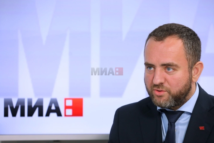 Setting up target to reach production of 3,000 passports per day, Toshkovski tells MIA