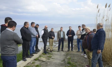 Трипуновски: Министерството за животна средина да го стави во функција хидросистемот спас за Дојранско Езеро