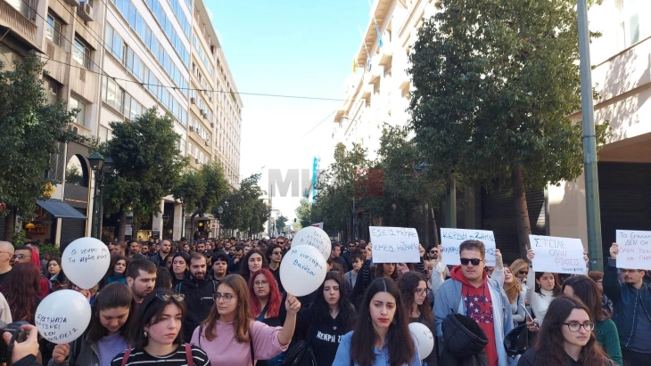 Штрајк во Грција за годишнината од железничката несреќа кај Темпи