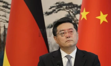 Поранешниот шеф на кинеската дипломатија Чин Ганг поднесе оставка од пратеник