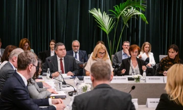 Маричиќ од Тирана: Поставувањето на приоритетите за спроведување на Планот за раст е гаранција за успешна забрзана интергација во ЕУ 