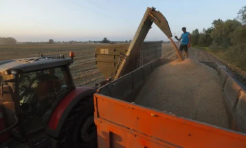 Поради протестите на полските земјоделци, Украина е подготвена да го ограничи извозот во ЕУ