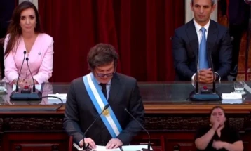 Милеи ќе испрати нов пакет закони до аргентинскиот Конгрес