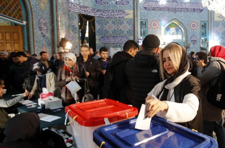 Излезност од околу 40 отсто на парламентарните избори во Иран 