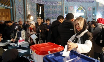 Излезност од околу 40 отсто на парламентарните избори во Иран 
