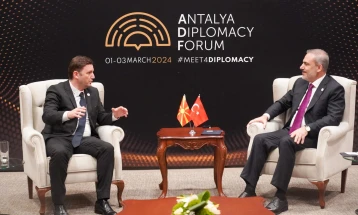 FM Osmani meets Turkish counterpart Fidan in Antalya