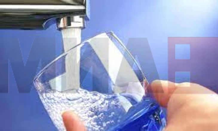 Raporti javor: Uji në Shkup është i sigurt për pije