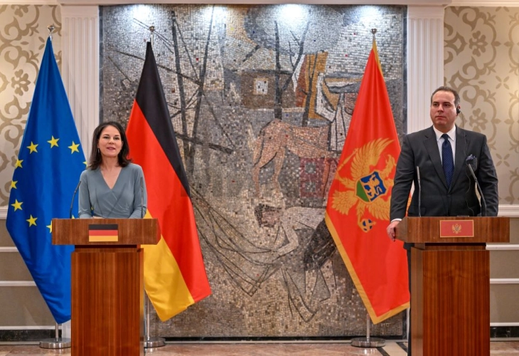 Berbok: Qeveria e Malit të Zi është e përkushtuar ndaj reformave të cilat do ta sjellin   në BE
