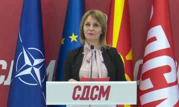 Тасевска: Сликата на Силјановска со Ковачев потврда за соработката на македонското и бугарското ВМРО