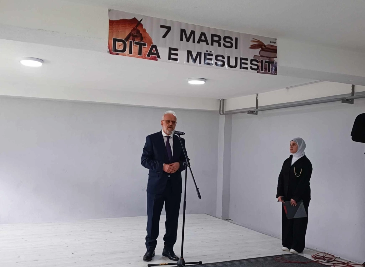 Џафери за Денот на учителот од Форино: Да се биде учител е мисија и одговорност, тие се моќта на образованието