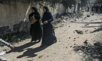 UNRVA: Në Gaza mesatarisht në ditë vriten nga 63 gra, 37 prej tyre - nëna