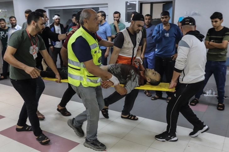 Të paktën 82 palestinezë u vranë gjatë sulmeve izraelite mbi Rripin e Gazës