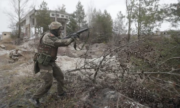 Украина информира за тешки борби на исток