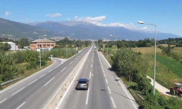 Shtatë persona të lënduar në aksidentin në autostradën Tetovë- Gostivar