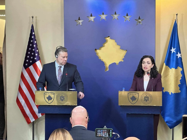 Takim Vjosa Osmani-Eskobar: SHBA-ja është pranë Kosovës në çdo sfidë